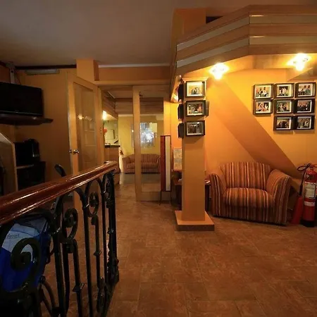 Hotel Iberia-2