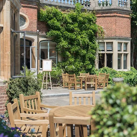 Warren House Hotel-2