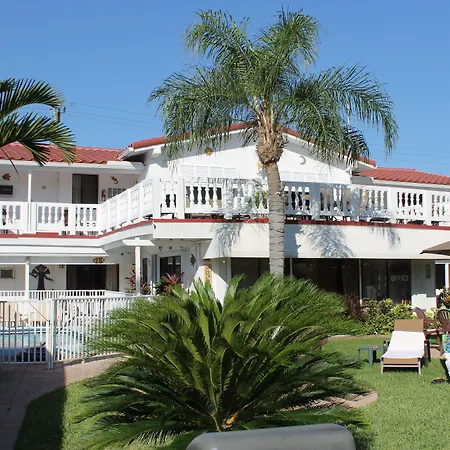 Breakaway Inn Guest House-3