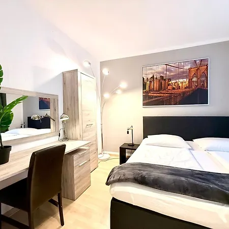 Altstadthotel Hayk Am Rhein-2