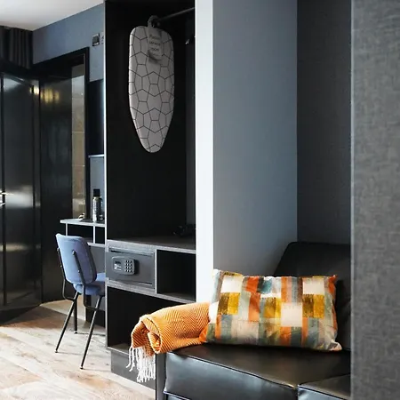 The Camden Town Hotel-2