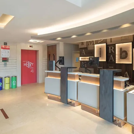 Ibis Mumbai Airport - An Accor Brand-3