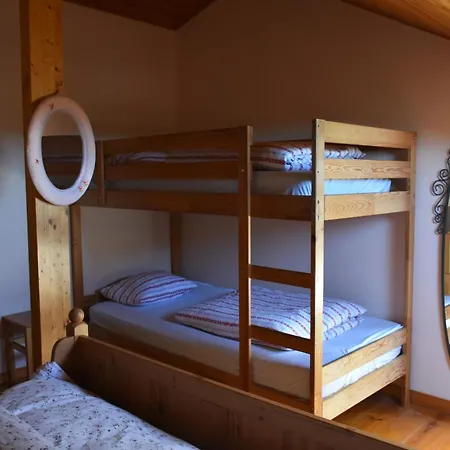 Sintra Small Hostel-3
