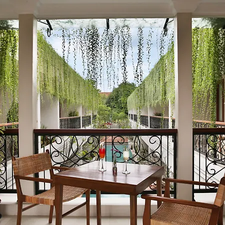 Seminyak Lagoon All Suites Hotel-2