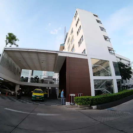 Trang Hotel Bangkok-2