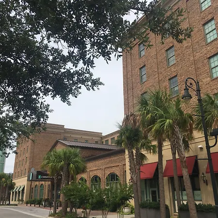 Embassy Suites Savannah Historic District-2