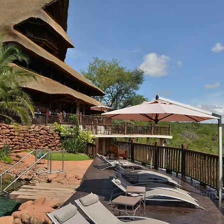 Victoria Falls Safari Lodge-3