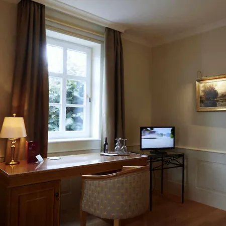 Hotel Snorrenburg GmbH-2