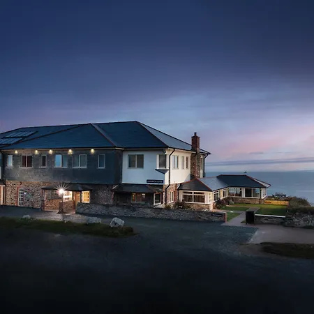 The Lewinnick Lodge-3