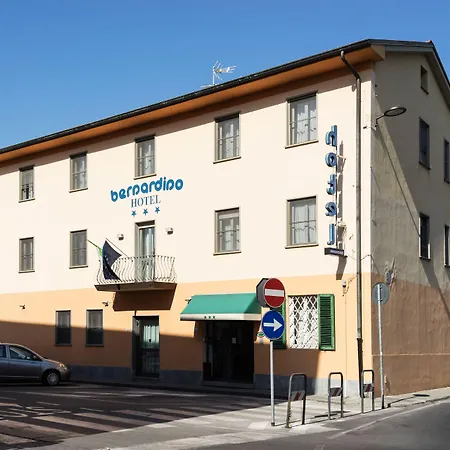 Hotel Bernardino-3