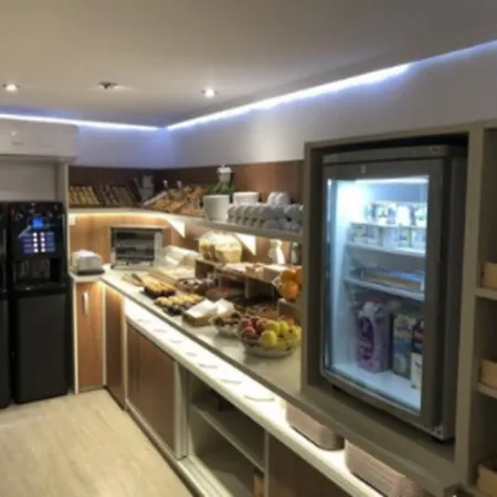 Sweet Hotel Continental-2