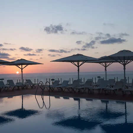 Island Luxurious Suites Hotel And Spa-2