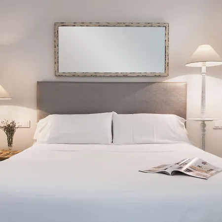 Suites Sevilla Plaza-3