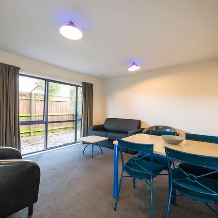 Annabelle Court Motel-3
