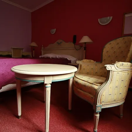 Hotel Moderne-3
