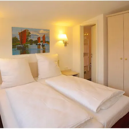 Hotel Blankenese-2