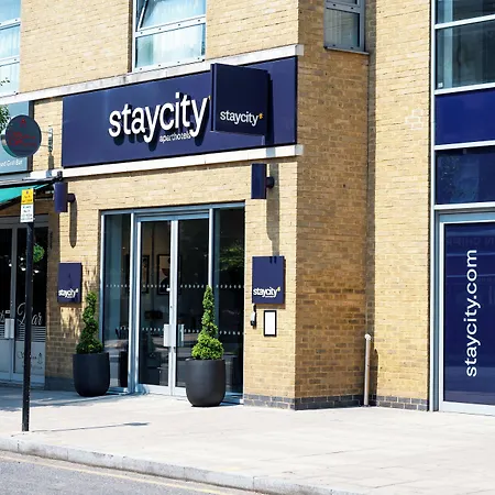 Staycity Aparthotels London Greenwich High Road-3