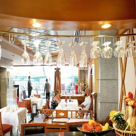 Majestic Suites Hotel-2