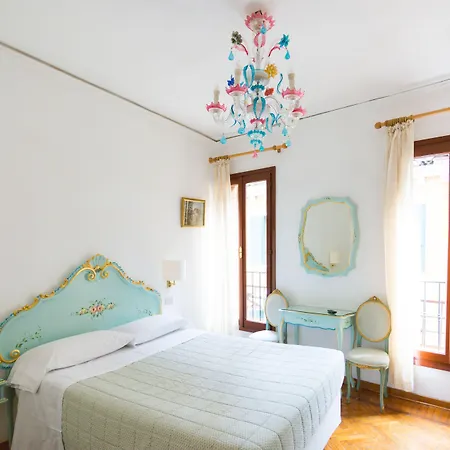 Hotel Serenissima-3