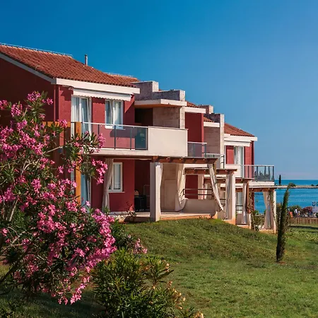 Apartments Katoro Plava Laguna-3