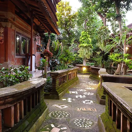 Ketut'S Place Bed & Breakfast Ubud-2