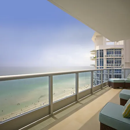 Churchill Suites Monte Carlo Miami Beach-3