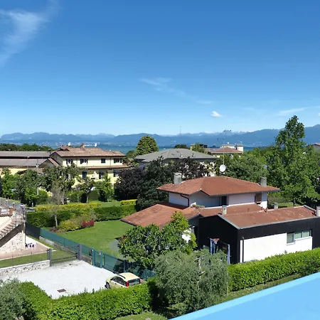 Ostello Meet Gardalake Hostel-2