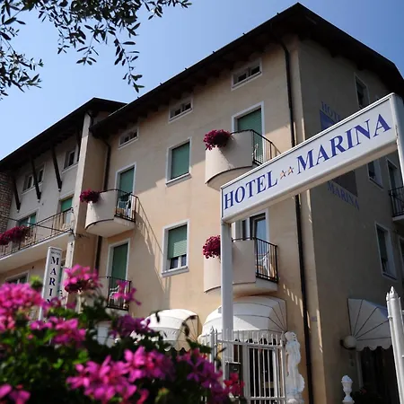 Hotel Marina-3