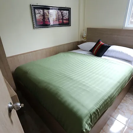 Sukhumvit 20 Guest House-2