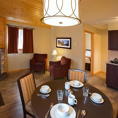 Jasper East Cabins-2