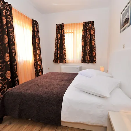 Lastura Aparthotel-3