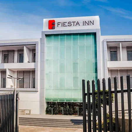 Fiesta Inn Plaza Central Aeropuerto-2