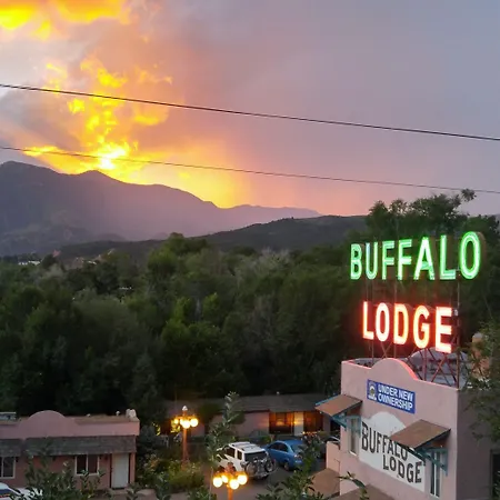 Buffalo Lodge Bicycle Resort - Amazing Access To Local Trails & The Garden-2
