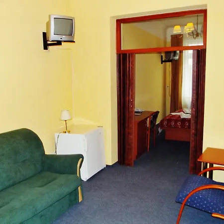 Hotel Modena-2