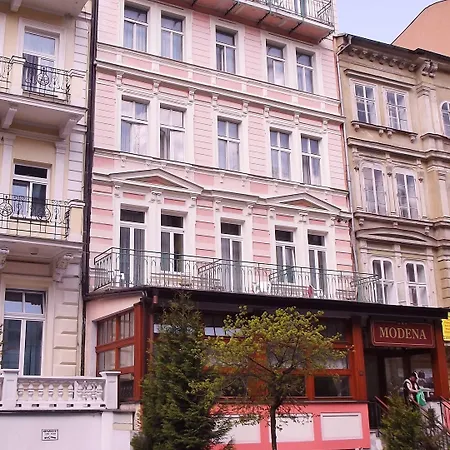 Hotel Modena-3