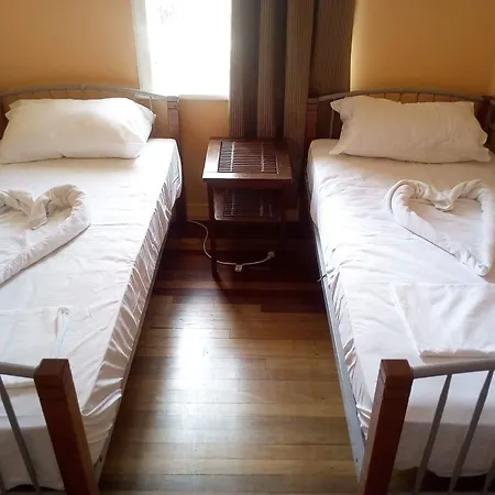 Civic Guest House-3