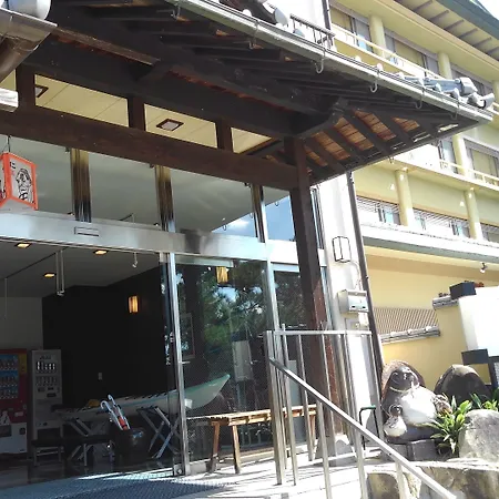 Sakuraya-2