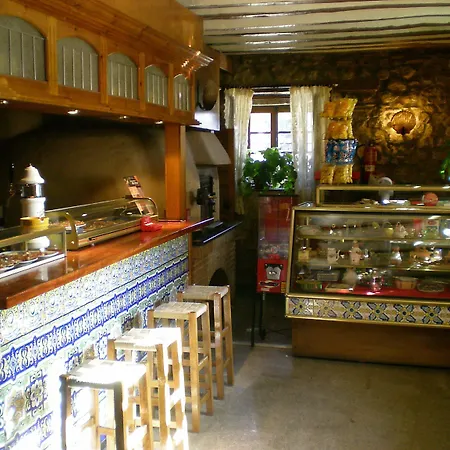 Hotel Puerta Romeros-3
