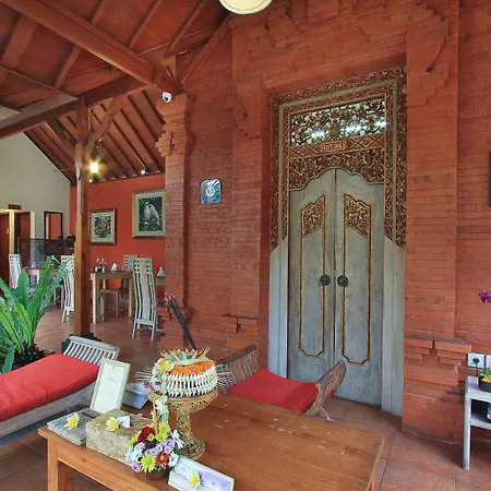 Tebesaya Cottage By Genuinehost-3