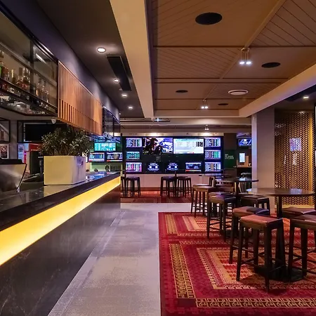 Palms Hotel-3