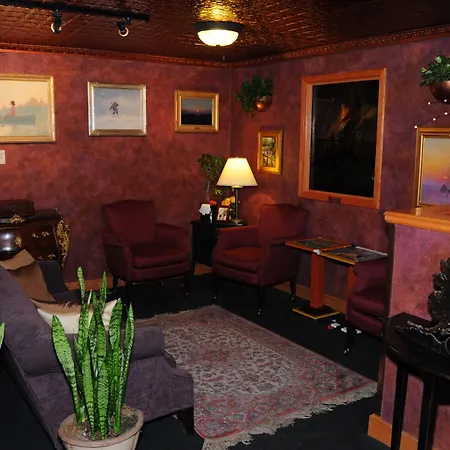 Pike'S Waterfront Lodge-3