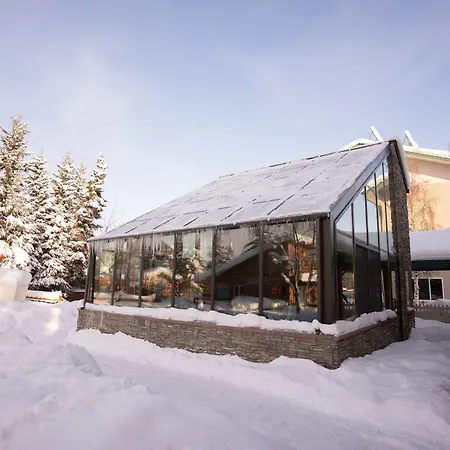 Pike'S Waterfront Lodge-2