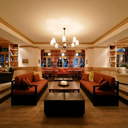 Hotel Alpenrose Wengen - A Family Affair Since 1881-3