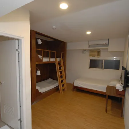 Mr. Lobster'S Secret Den Design Hostel-2
