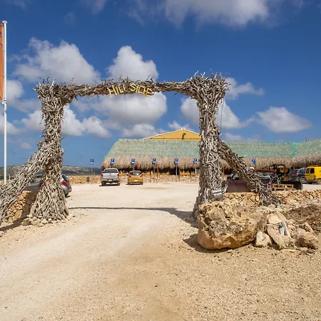 Hillside Resort Bonaire-3
