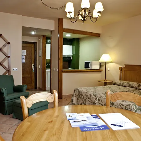 Hotel Apartamentos Trevenque-3