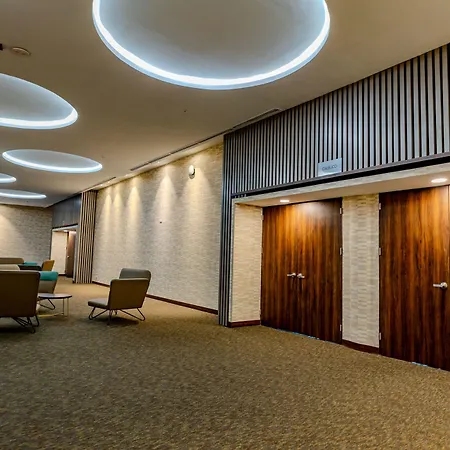 Courtyard By Marriott Santiago Airport-3