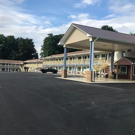 Days Inn By Wyndham Charles Town-3