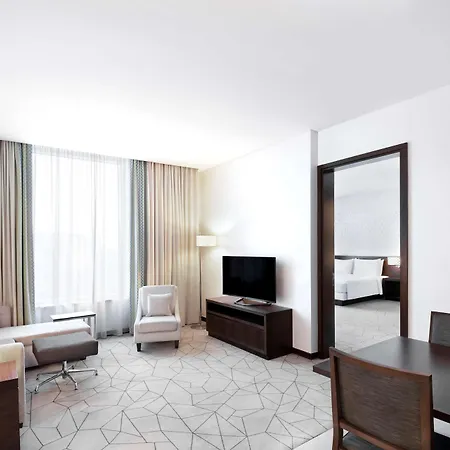 Hyatt Place Dubai Baniyas Square-3