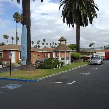 Oceanside Inn & Suites-2